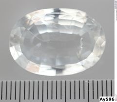 Foto von Korund (Saphir) (NHMW-MIN-Ay596)